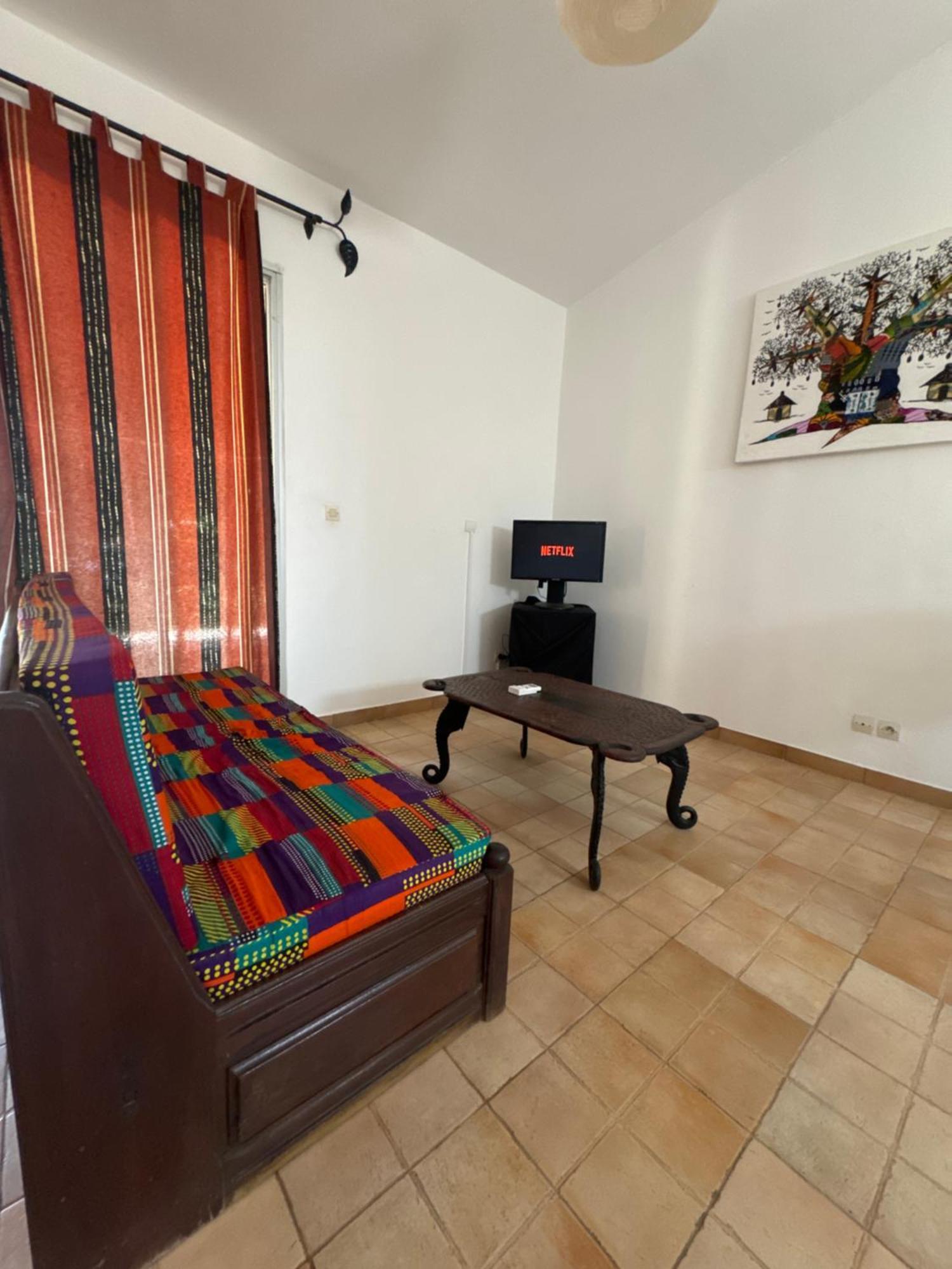 Kayzen House Hotel Ngaparou Екстериор снимка